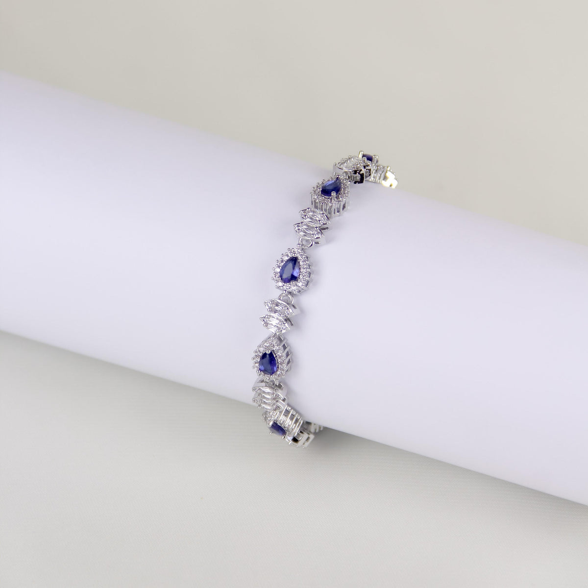 Diamond Simulant Bracelet