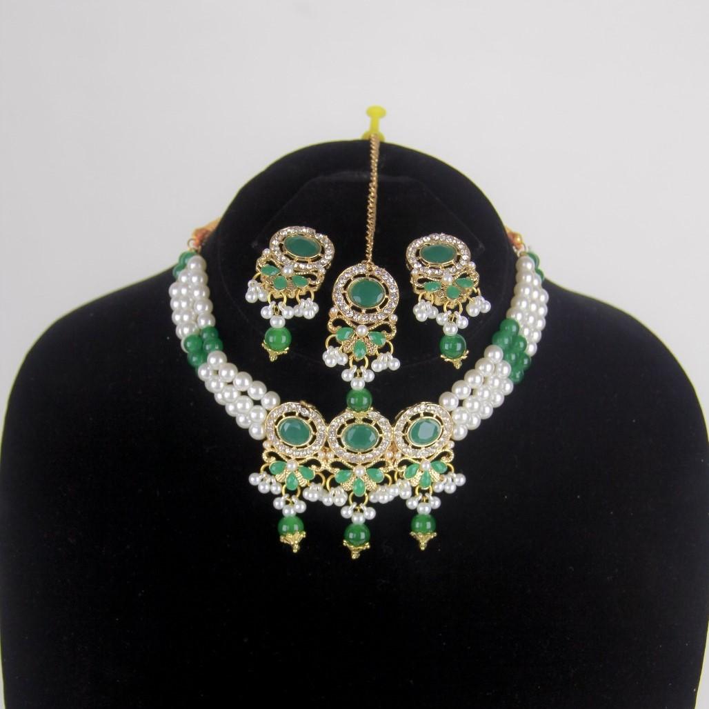 Emerald Choker Set