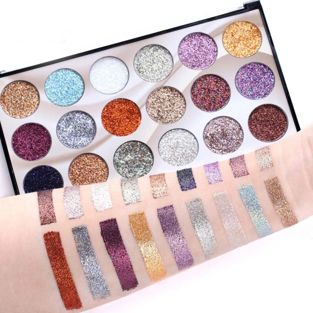 Miss Rose 18 Color Matte Shimmer Eyeshadow Palette